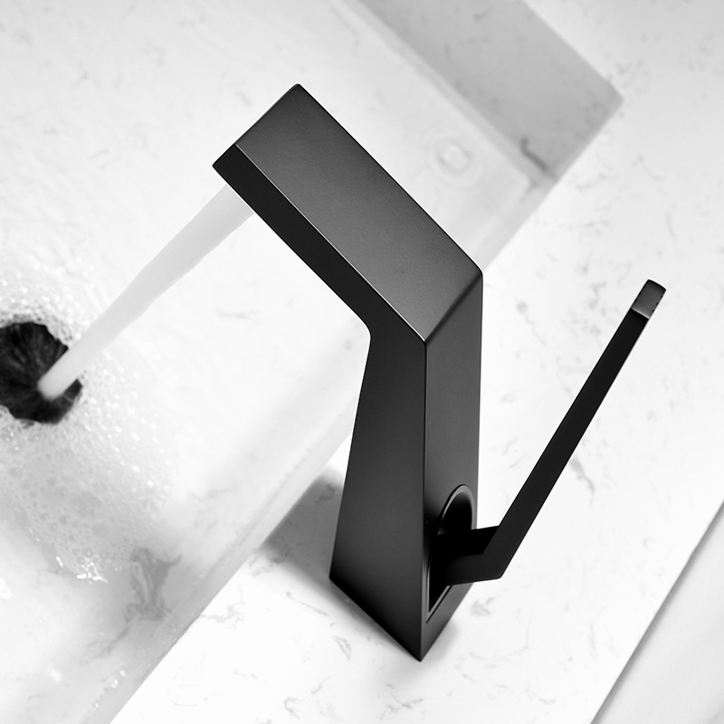 OUBAO Matte black  bathroom faucet online,single hole new design
