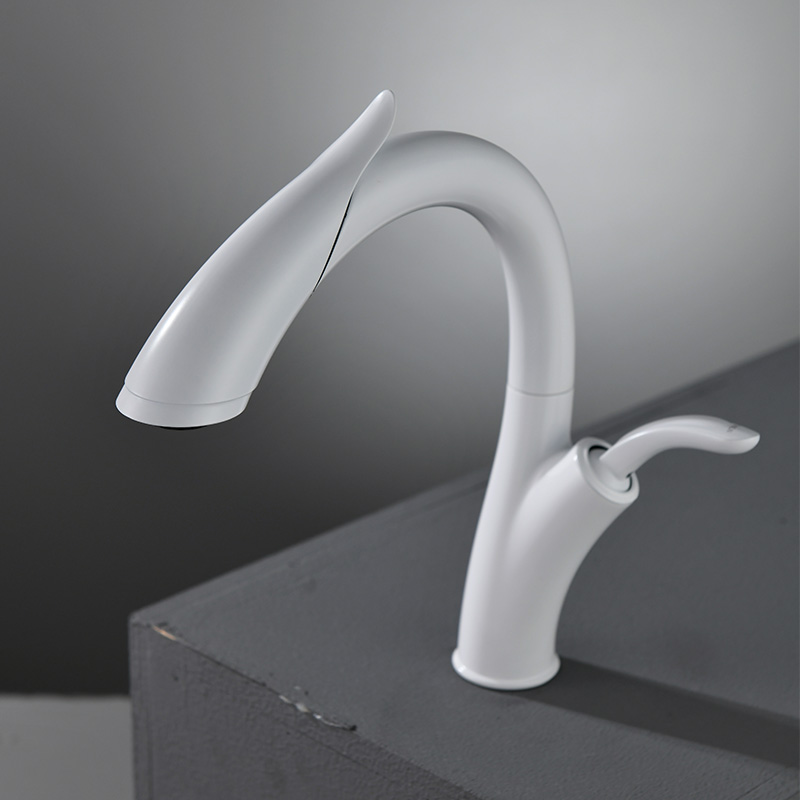 OUBAO White Pull out bathroom sink faucet with sprayer