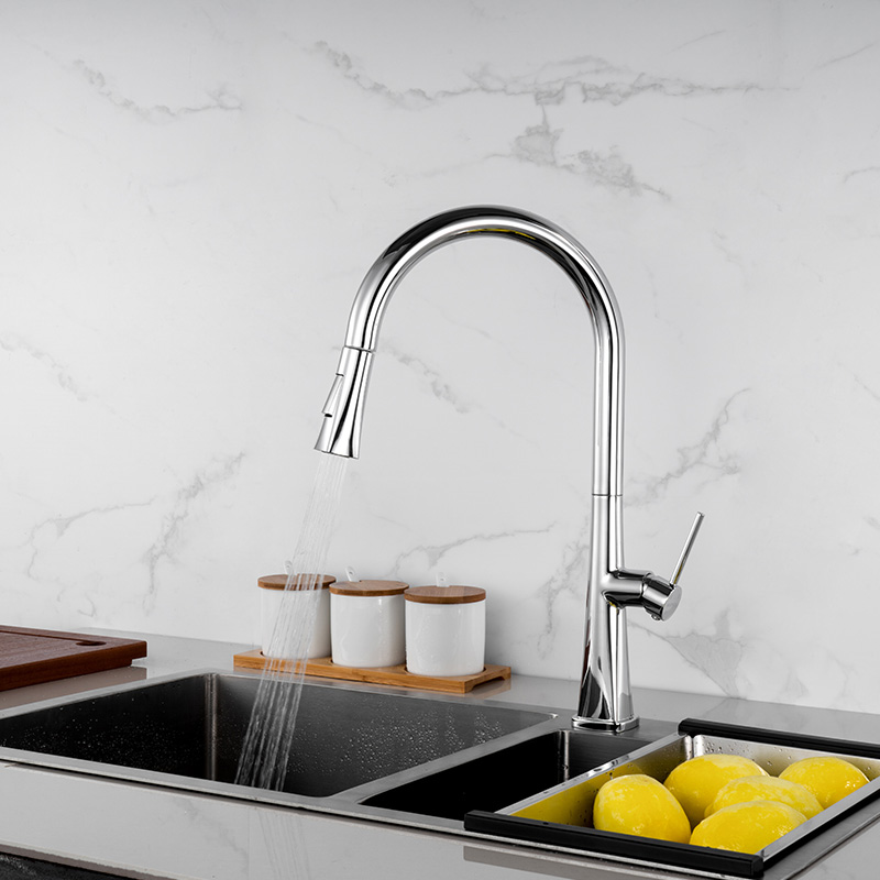 OUBAO Kitchen Sink Faucet with Pull Down Sprayer wholesale