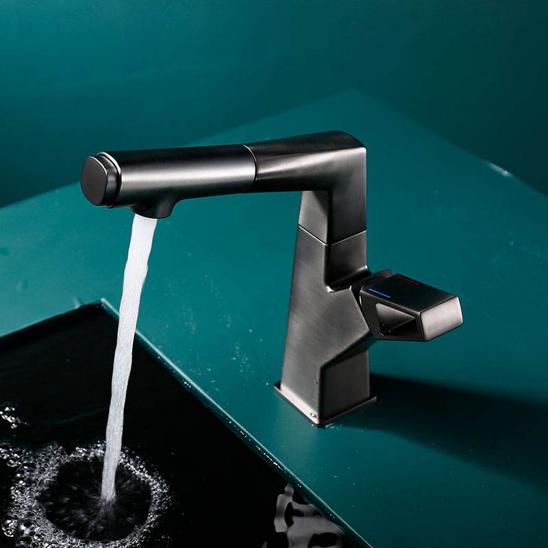 Chrome Bathroom Faucet Single Lever and 360° Rotating Spout